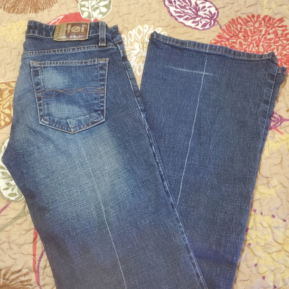 LEI boot cut jeans